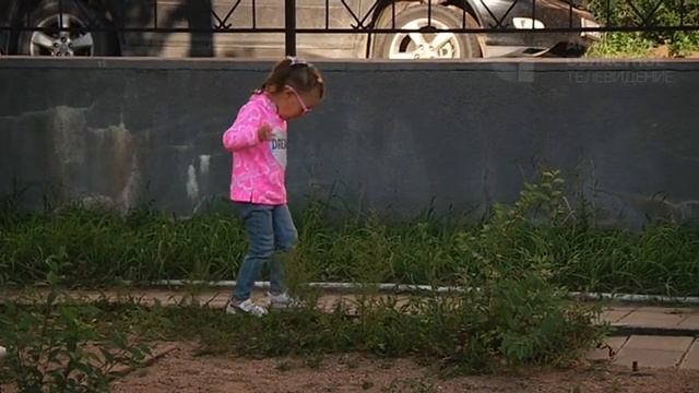 В Благовещенске живет девочка с редким заболеванием смотреть онлайн
