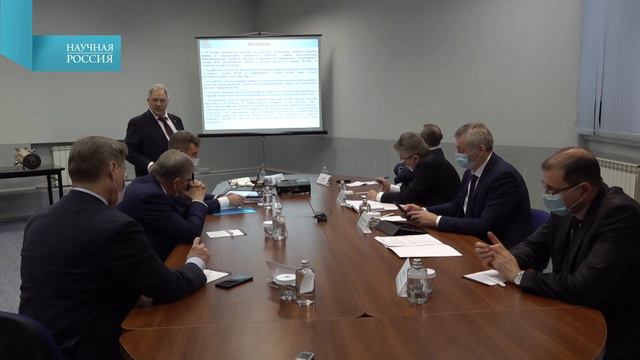 1 февраля президент РАН посетил Международный томографический центр РАН смотреть онлайн