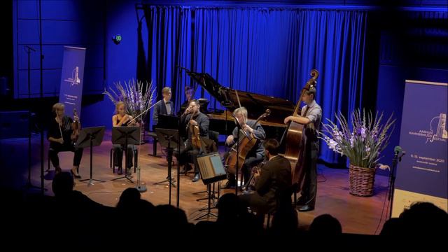 Saint-Saëns - Septet op. 65 for piano, trumpet and strings смотреть онлайн
