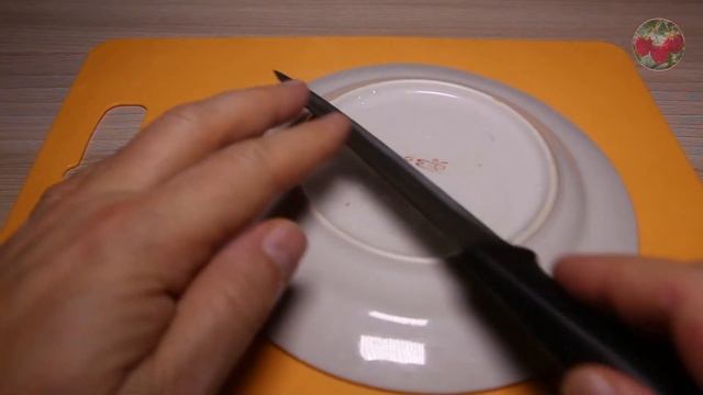 Удивительная заточка кухонных ножей с помощью зубной пасты и чашки смотреть онлайн