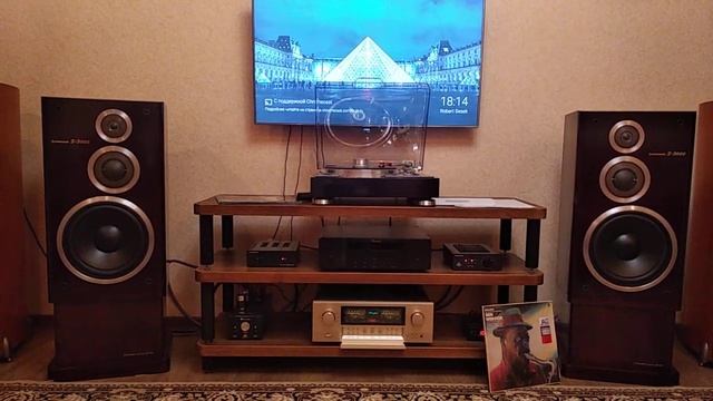Pioneer S-3000 + Accuphase e-470 + Kenwood KP-9010 смотреть онлайн