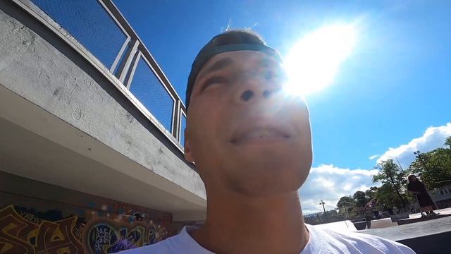 КАК Я НАУЧИЛСЯ ПЕРЕДНЕЕ САЛЬТО!? смотреть онлайн