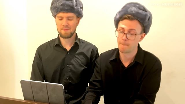 Sheet Music Boss Plays Rush E смотреть онлайн
