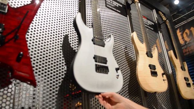 NAMM 2016 profile: Schecter Guitars смотреть онлайн