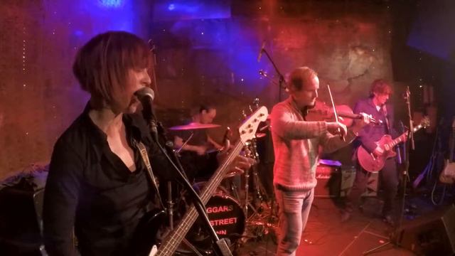Facelift - Groovy Sound / Concert Postgarage Graz смотреть онлайн