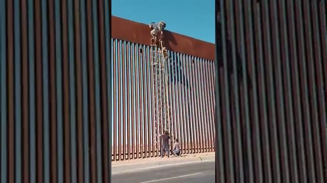 Border Patrol in Action Calexico Ca смотреть онлайн