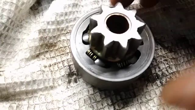 Ремонт стартера Хонда BF50 . Как отремонтировать бендикс, если он проскальзывает? смотреть онлайн