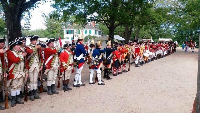 Crown troops getting ready. (Rebels to Redcoats at Old Sturbridge Village 2016) смотреть онлайн