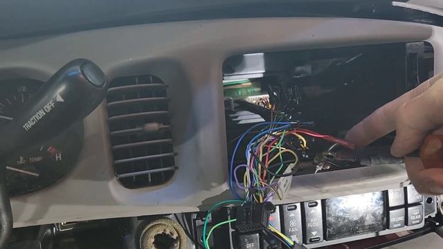 How to install 98-05 buick Lesabre radio dvd Pioneer player смотреть онлайн