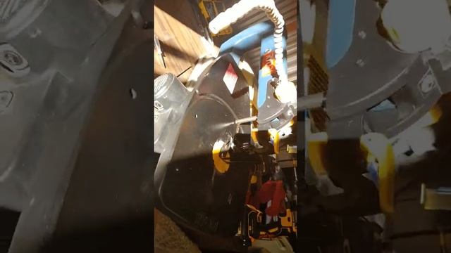 Follow up Ryobi SCROLL SAW UP AND RUNNNG смотреть онлайн