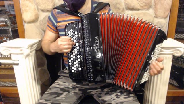 NEW Black Beltuna Studio III K Chromatic Button Accordion C System LMM 69 96 $4999 смотреть онлайн