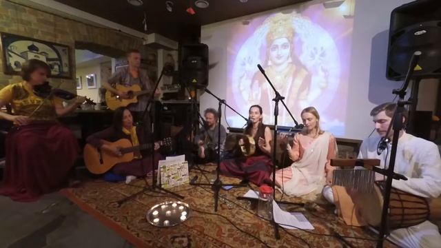 СатСаунд SatSound - Narayana Hari Om смотреть онлайн