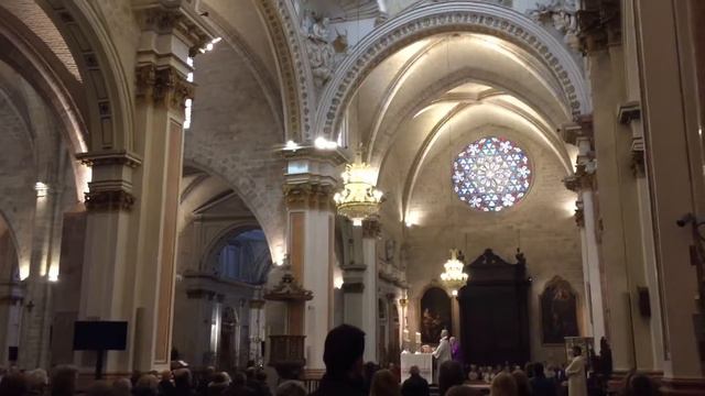 Catedral de Valencia - 2 смотреть онлайн