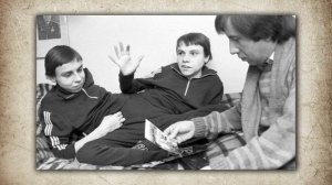 Сёстры Кривошляповы: страшная история первых сиамских близнецов в СССР