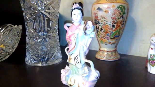 Статуэтка с блошиного рынка 