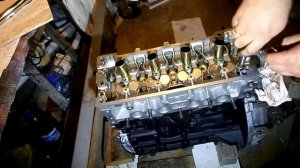 107  Обтяжка болтов головки блока цилиндров двигателя  Джили МК  копия  двгателя TOYOT A4 FE