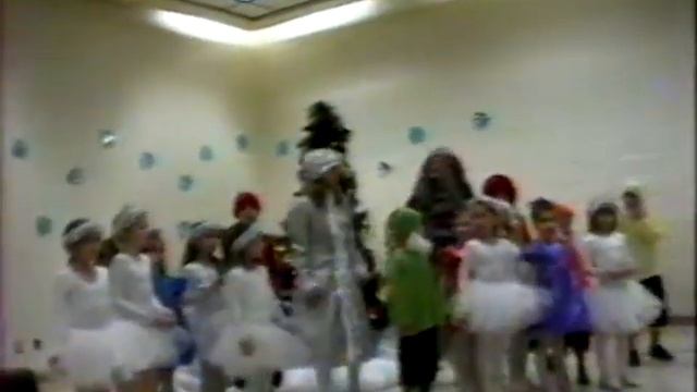 Новогодний спектакль 2002 года. смотреть онлайн