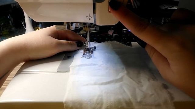 ОНЛАЙН ТРЕЙД.РУ — Швейная машина Janome QF 7900. Обзор строчек и распаковка. смотреть онлайн