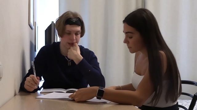 Проверка РЕПЕТИТОРА- что ОНИ делают пока РОДИТЕЛЕЙ нет ДОМА? смотреть онлайн