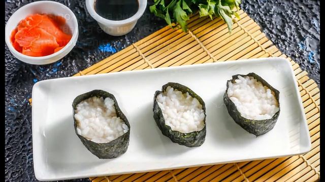 Гунканы с копченым лососем: быстрая и яркая закуска для любителей японской кухни. смотреть онлайн