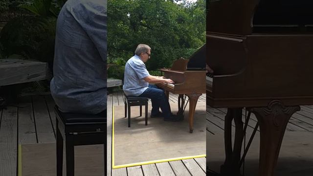 Flower Piano 2018 смотреть онлайн