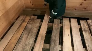 Черновой пол/обработка досок антисептиком