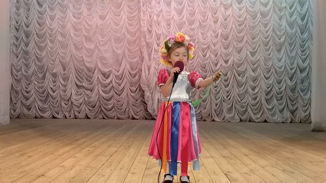 "ДУДОЧКА" исполняет София Галеева, 4 года, руководитель Юлия Тараканова смотреть онлайн