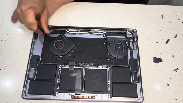 Apple MacBook Pro 2018 A1990 Logic Board Replacement #apple смотреть онлайн