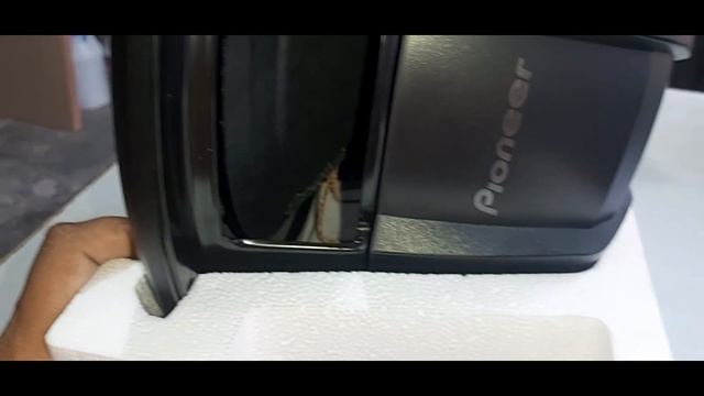 PIONEER TS-W1212D4 New Champion Series Subwoofer смотреть онлайн