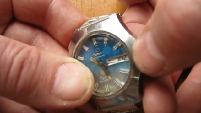 OMAX часы с автоподзаводом / antikvaris.ru смотреть онлайн