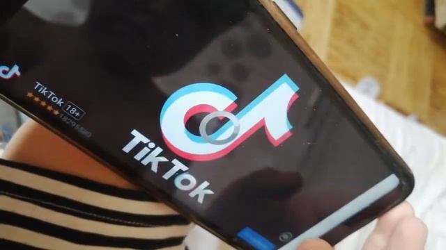 Играю в One Level 3 смотреть онлайн