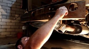 Установка фаркопа на Ссаньёнг Рекстон 2