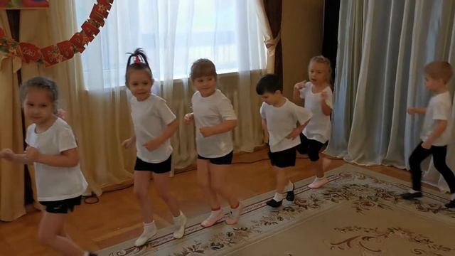 Поздравление с 23 февраля, группа "Фантазеры" смотреть онлайн