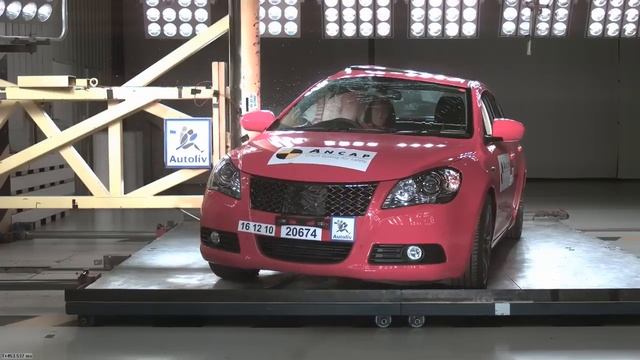 Suzuki Kizashi (2011) смотреть онлайн