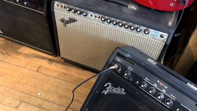 Aria Pro II Bass Guitar Review and Demo смотреть онлайн