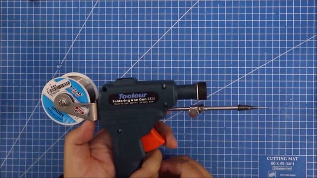 Дозатор припоя из пистолетного паяльника с подачей припоя смотреть онлайн