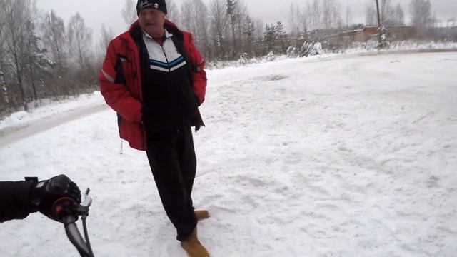 Питбайк Apollo RFZ | Опасно гоняем по снегу смотреть онлайн