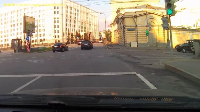 На машине по Красной площади)))))))) смотреть онлайн