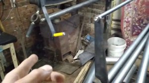 Производство дымоходов, сендвич труб своими руками в гараже 4*6.