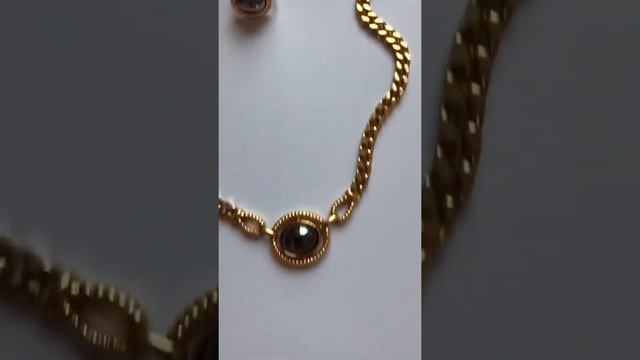 Сет из жёлтого металла с имитацией гематита, часть 2 смотреть онлайн