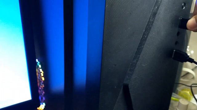 Unboxing HyperX Solocast Microphone 2022 I Mikrofon Padu dan Berbaloi смотреть онлайн
