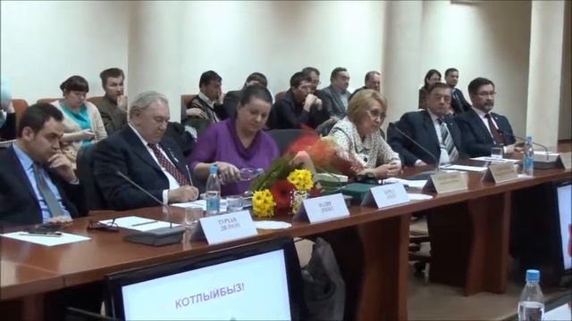 Tataristan Bilimler Akademisi Prof. Dr. Nadir Devlet'in 70. yaşını kutladı (6/12) смотреть онлайн