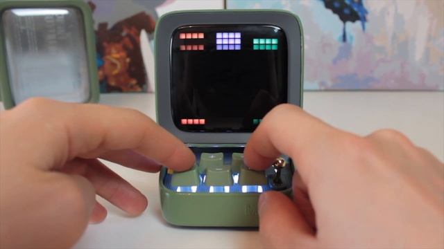 Музыкальные колонки с ретроиграми: Divoom DITO и TIVOO