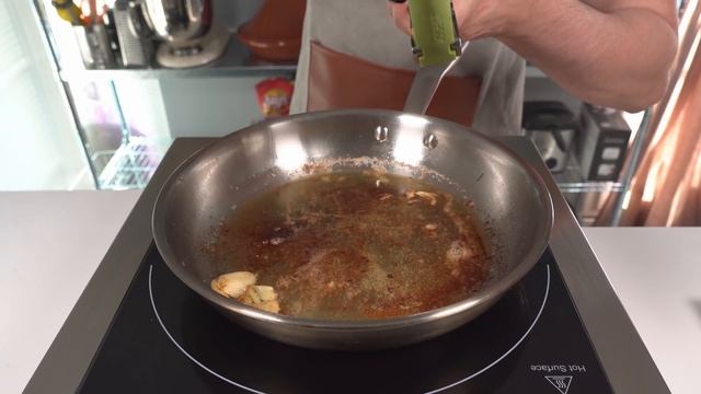 CÔTE DE BOEUF ET SAUCE AU ROQUEFORT -- FOOD IS LOVE смотреть онлайн