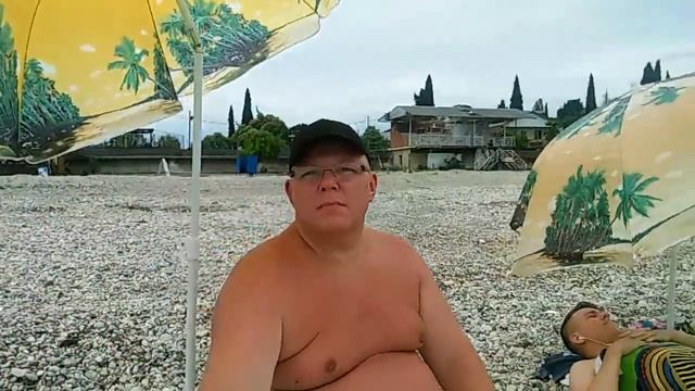 Абхазия. Гудаута. Пляж... смотреть онлайн