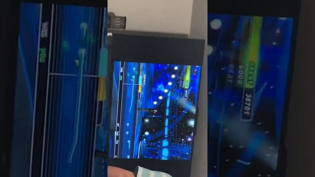 Playing Karaoke Revolution Presents American Idol Encore 2 смотреть онлайн