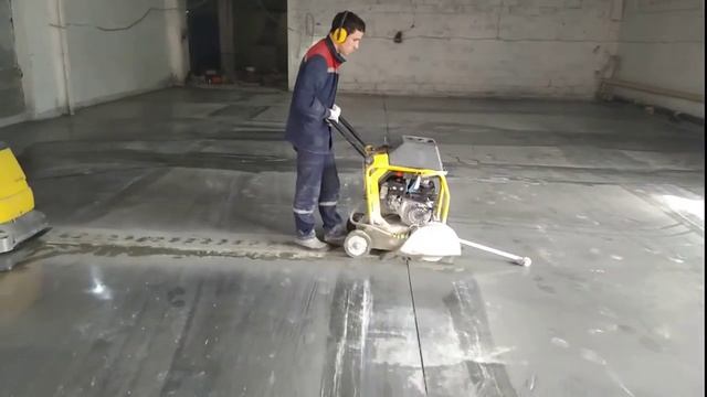 Нарезка деформационных усадочных швов смотреть онлайн