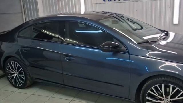 VW Passat CC - выполнили полный антихром, окрасили насадки на выхлопе смотреть онлайн