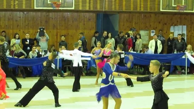 "Чемпионат Харькова 2014" Юниоры 2 румба смотреть онлайн