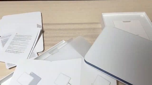 iPad第10世代＋純正Magic Keyboard Folio レビュー　組み合わせの落とし穴とは。いや重いんです。 смотреть онлайн